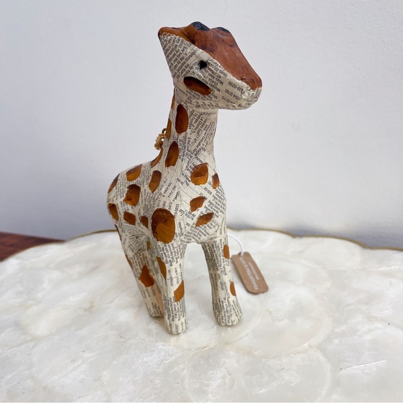 Handcrafted Paper Mache Giraffe Ornament Safari Theme Nursery Decor NEW - Picture 5 of 11